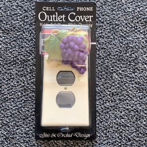 Outlet cover purple grapes New in packaging